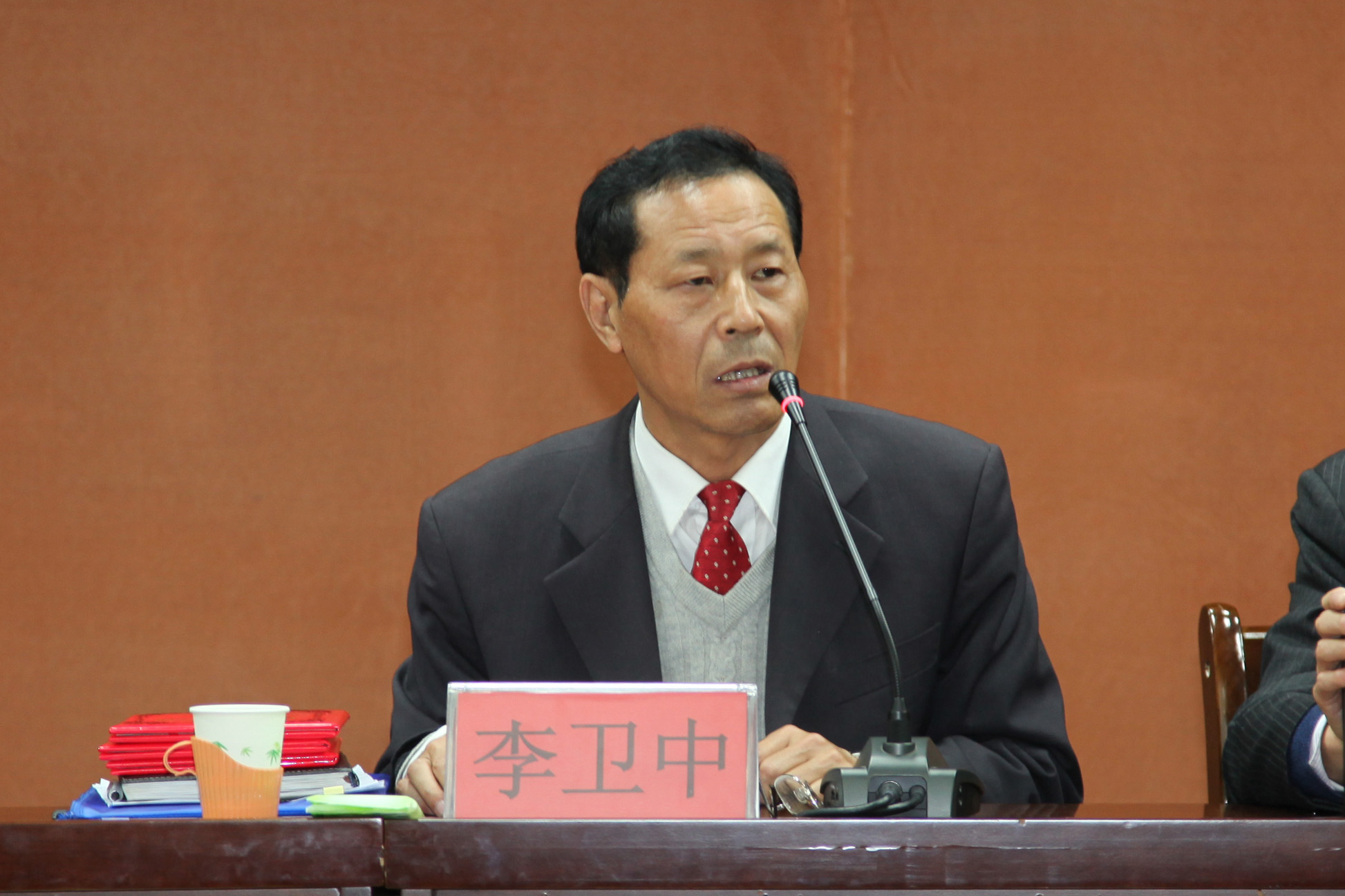 德赢官网第五次教学工作会议暨第二次科研工作会议圆满闭幕