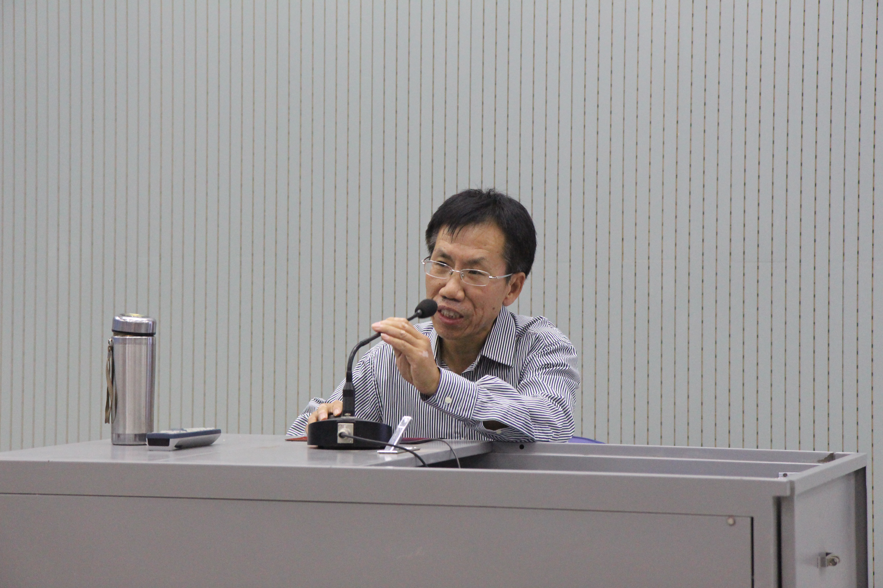 国家行政学院史朝教授在德赢官网举办“城市文化论坛”学术讲座