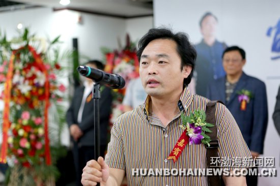 德赢官网教师刘怡水墨人物作品展在唐山美术馆展出